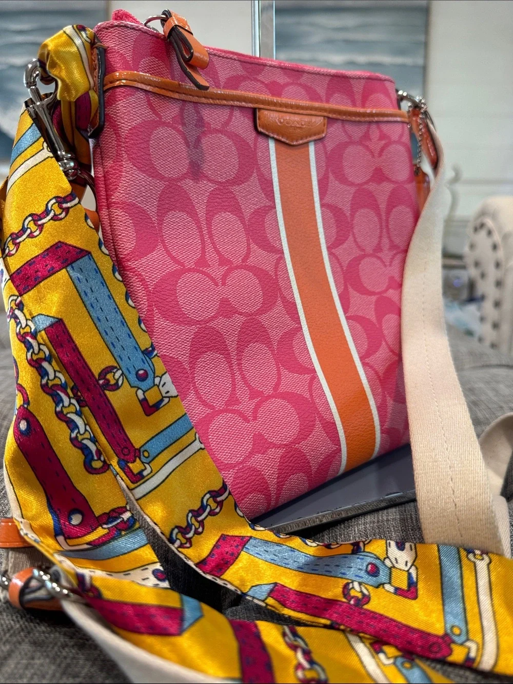 Coach Bag Signature Pink Orange Stripe Swingpack Crossbody - Picture 3 of 17